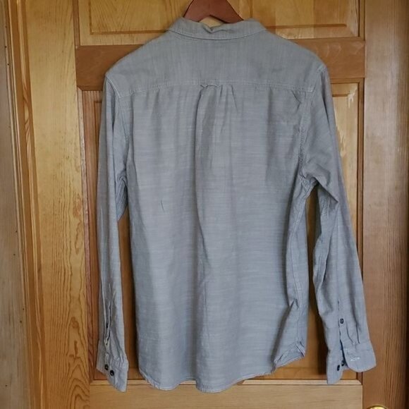 The North Face Tan Cadual Button Down Long Sleeve Pocketed Sz. L Shirt - Picture 2 of 10